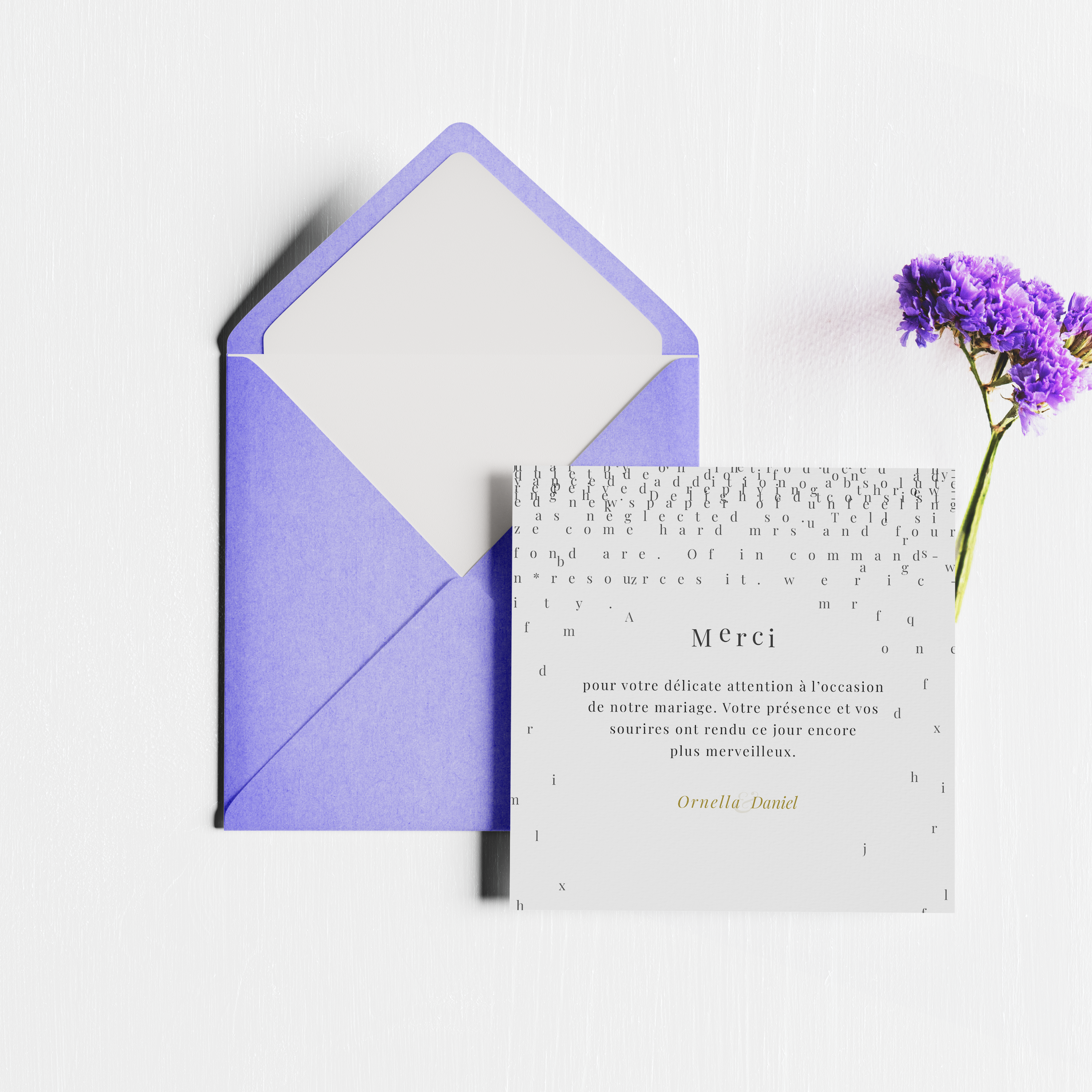 Purple Flower Thanks - הדגם מאמץ מודרניות מדודה גוון דומיננטי מואר אך מרוסן מבנה סדור וטיפוגרפיה חדה. המאיירים שלנו בחרו שפה פרימיום המקדימה קריאות. אנו מבצעים התאמה מלאה שילוב הטקסט כיוון עדין של הגוונים ותוספת לוגו עדין אם נדרש. בפורמט דיגיטלי בלבד המשלוח מיידי ומדויק. כל בחירה פרופורציות קצב חזותי ויישורים תורמת לקריאה ללא מאמץ. התכתבות עכשווית אמינה ואלגנטית.
