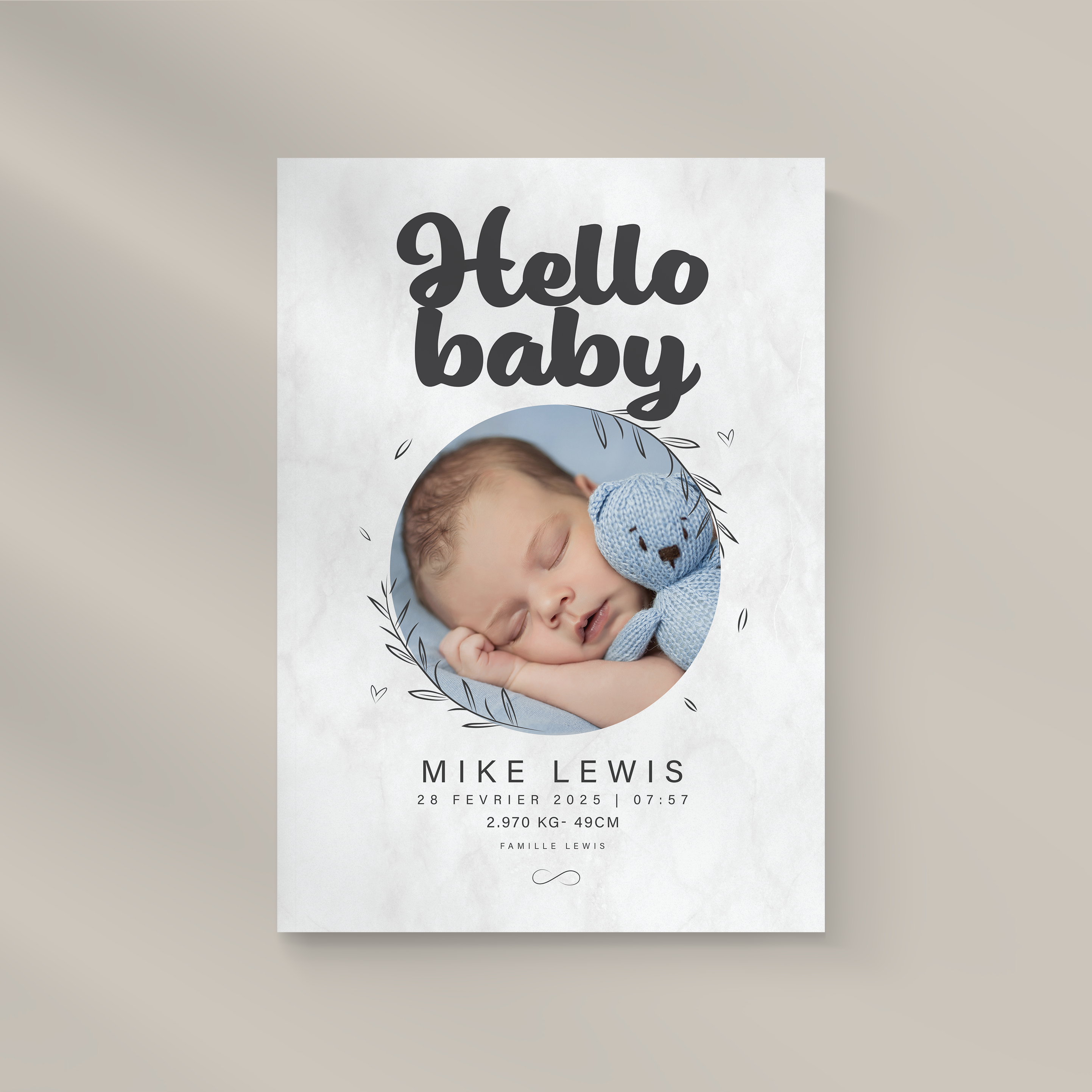 Hello Baby - כאן האיזון בין פרופורציה לריווח מנחה את הקומפוזיציה. הצבע הדומיננטי פועל כהדגשה מדודה התומכת במילים מבלי להשתלט עליהן. היוצרים שלנו דמיינו הזמנה ברורה יציבה ועל זמנית. אתם מוסרים את הטקסט ואנו מעמדים אותו בקפידה מכוונים גוונים ומוסיפים לוגו עדין אם נדרש. בדיגיטל בלבד היא מגיעה מיד לאורחים. כל רכיב תוכנן לשמור על קריאות והרמוניה. התכתבות יוקרתית שנועדה להחזיק זמן ולהעצים את ההכרזות בדיוק.